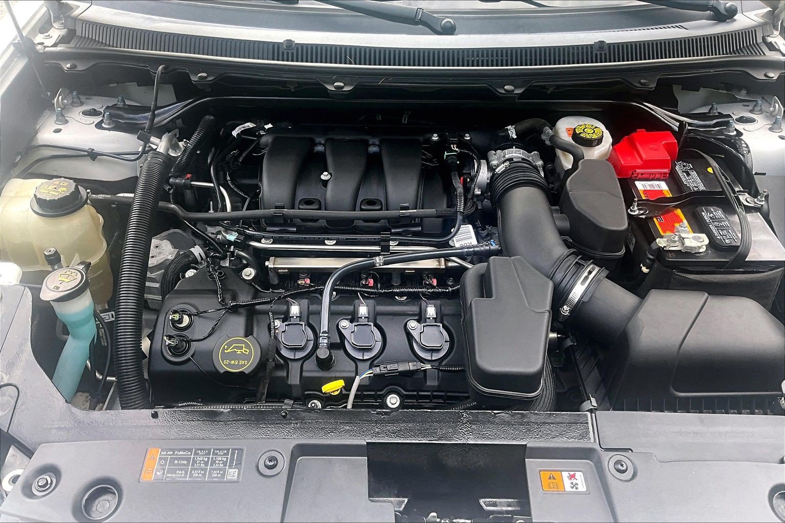 Certified 2019 Ford Flex SEL w/ Equipment Group 202A AWD/4WD image 9