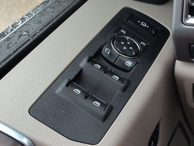 Certified 2019 Ford F250 Limited w/ FX4 Off-Road Package AWD/4WD image 23