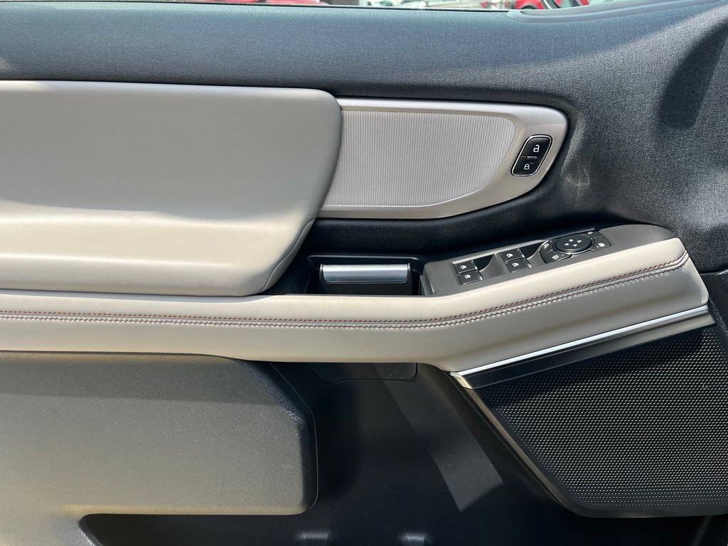 Certified 2025 Ford Expedition Max Active AWD/4WD image 41