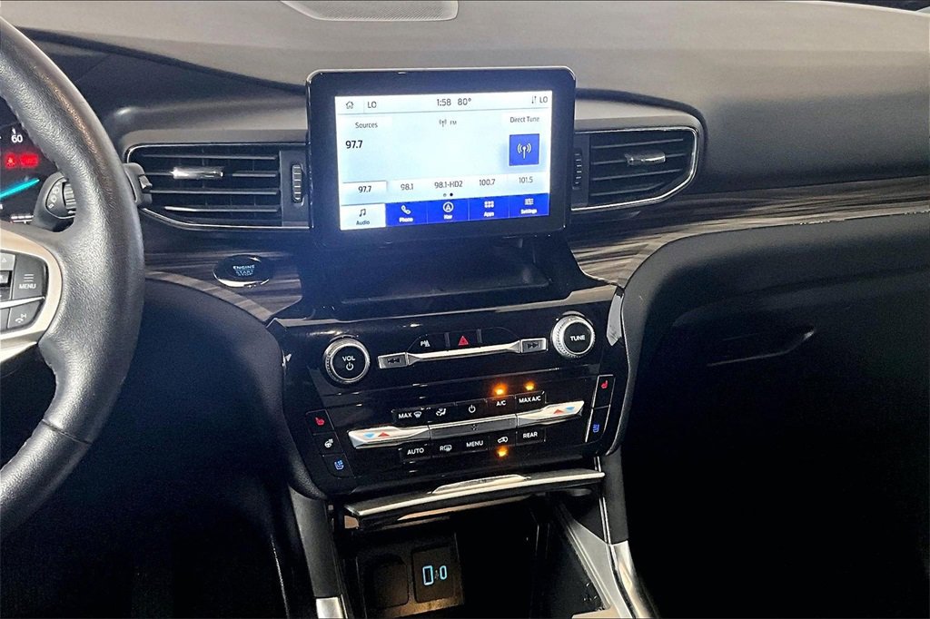 Certified 2024 Ford Explorer Limited image 5