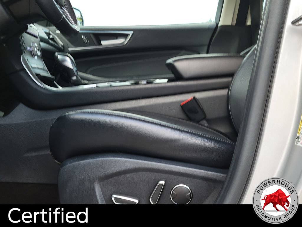 Certified 2018 Ford Edge Titanium FWD image 24