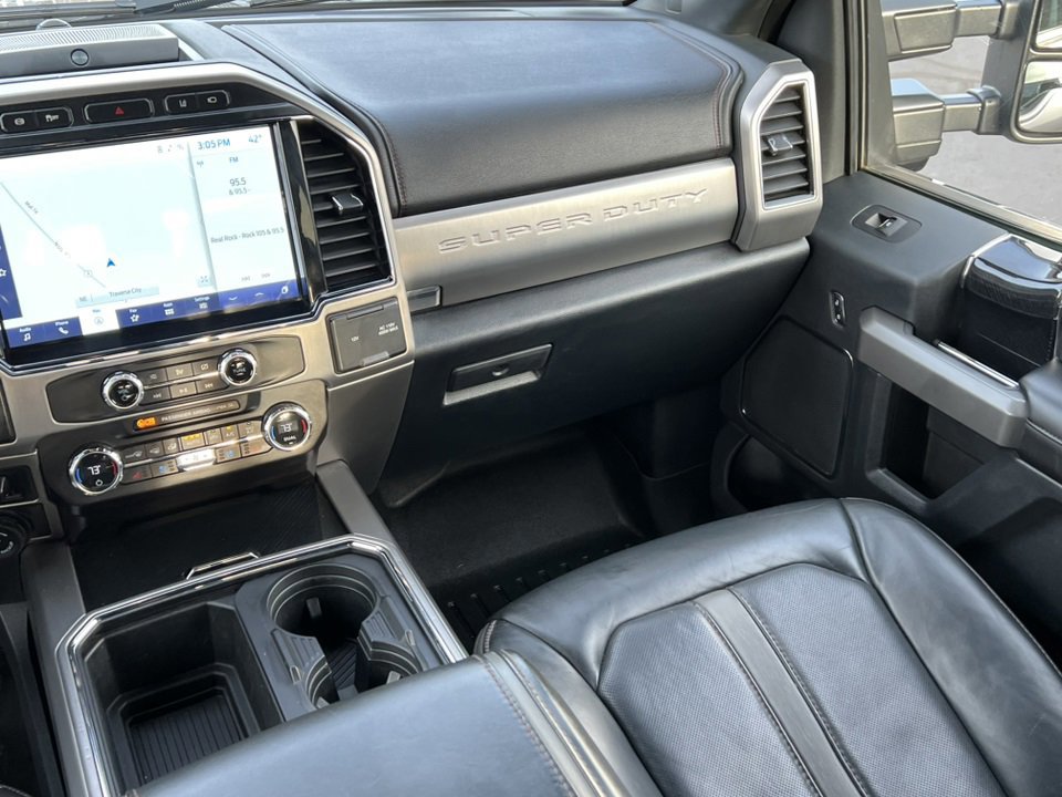 Certified 2022 Ford F350 Platinum image 40