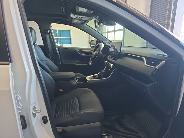 Used 2024 Toyota RAV4 XSE image 17