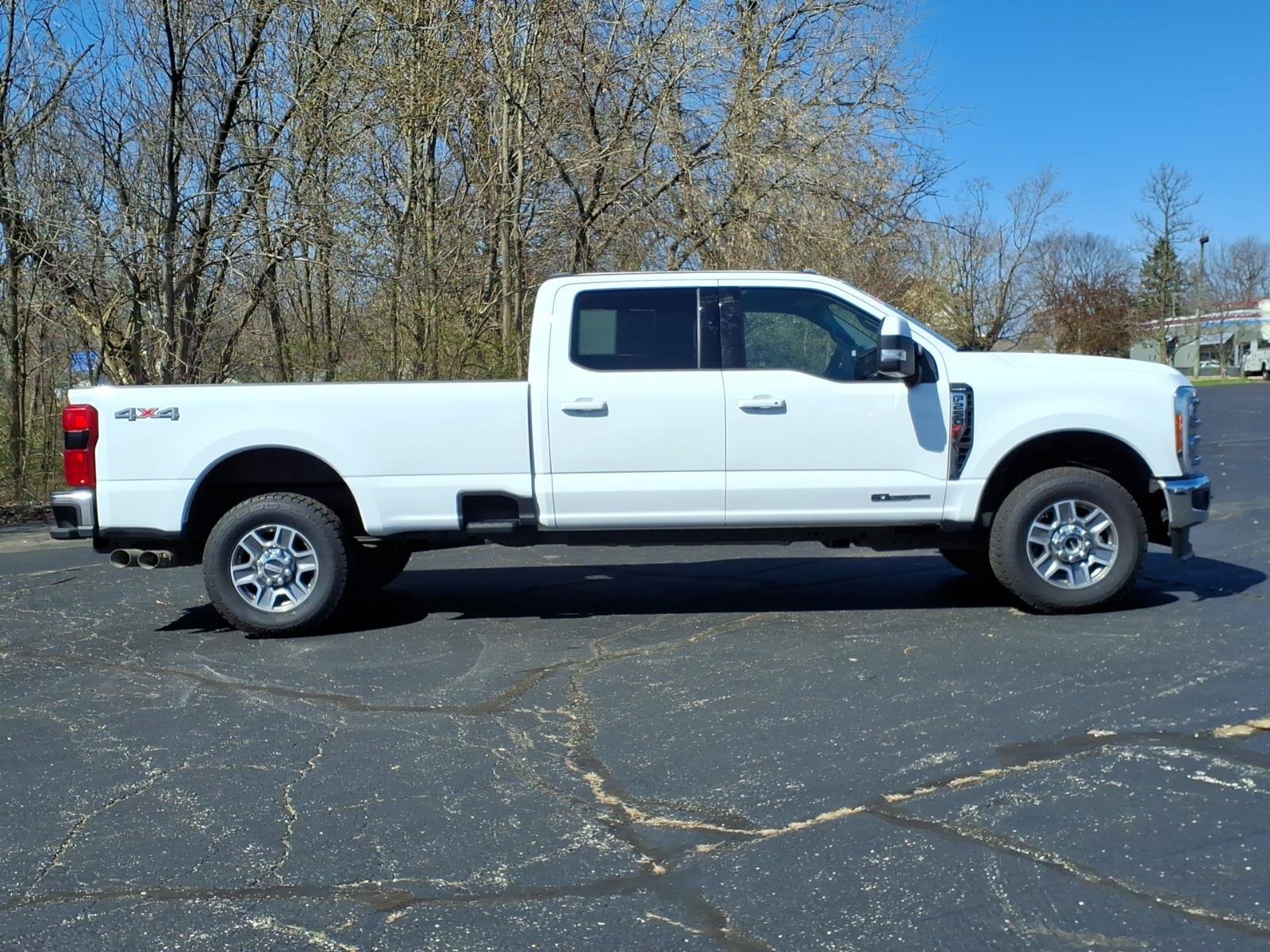 Certified 2023 Ford F250 Lariat AWD/4WD image 3