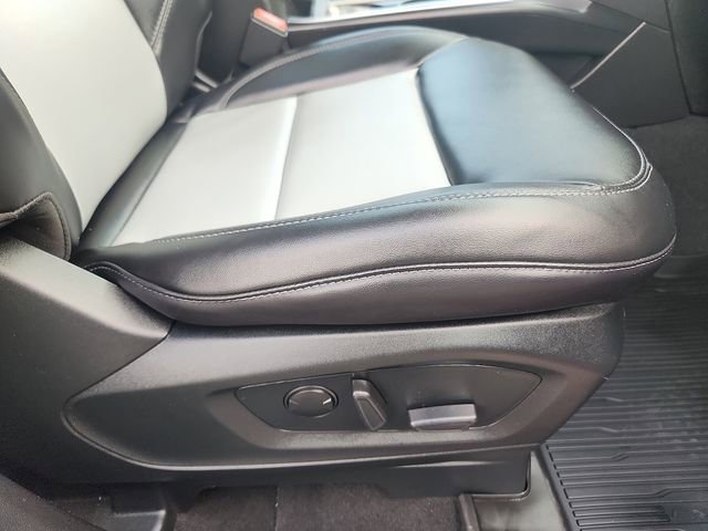 Certified 2023 Ford Explorer XLT w/ Equipment Group 202A image 35