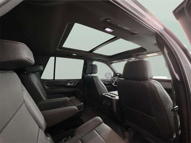 Used 2022 Chevrolet Tahoe Z71 w/ Luxury Package image 25