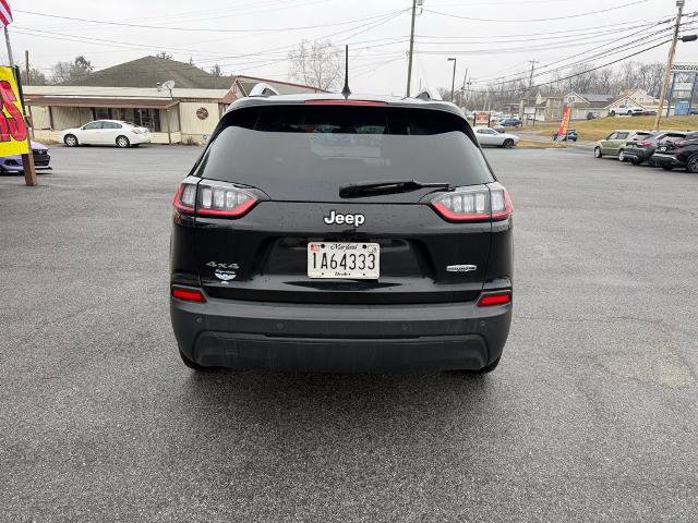 Used 2019 Jeep Cherokee Latitude Plus w/ Cold Weather Group image 4