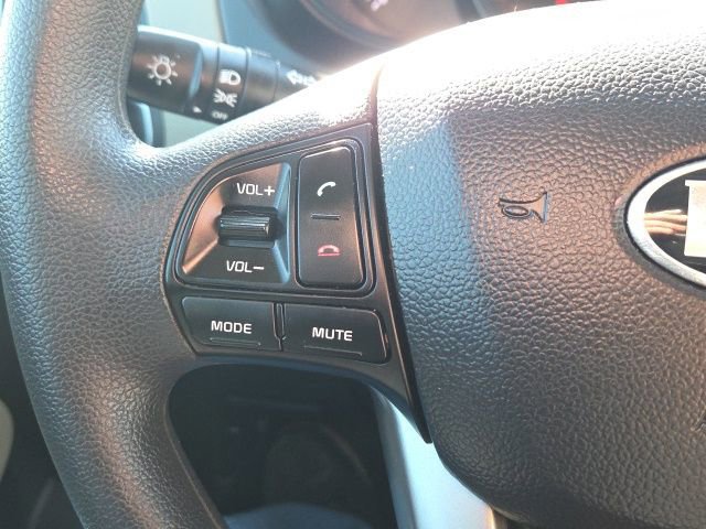 Used 2017 Kia Rio LX image 33