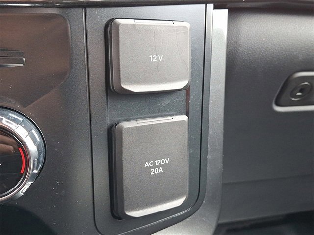 Certified 2022 Ford F150 XLT w/ Equipment Group 302A High image 25