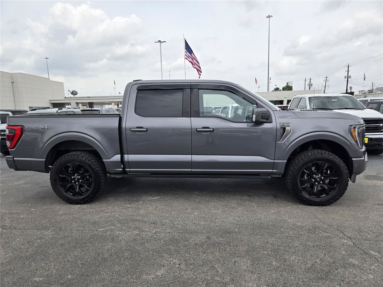Certified 2023 Ford F150 Platinum w/ Equipment Group 701A High AWD/4WD image 4