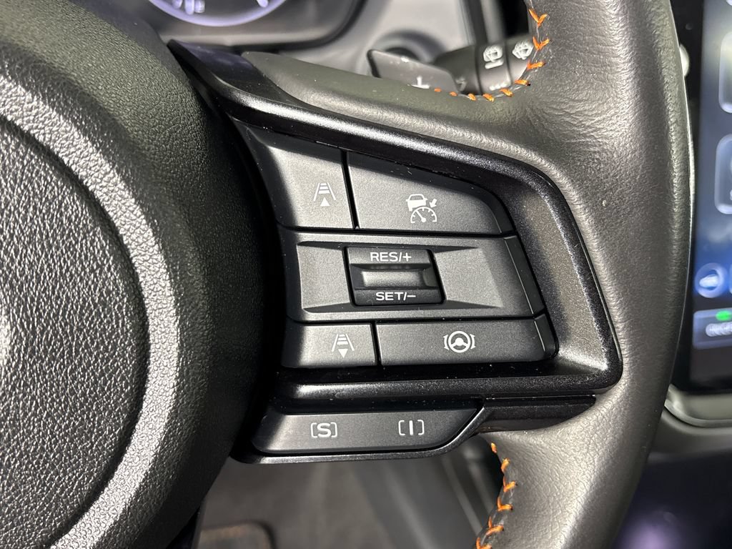 Used 2024 Subaru Crosstrek 2.5i Limited AWD/4WD image 18