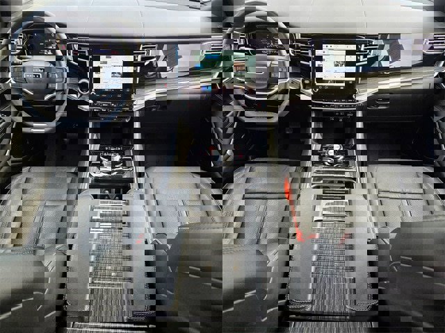 Used 2022 Jeep Wagoneer Series III w/ Rear Seat Video Group 1 image 9