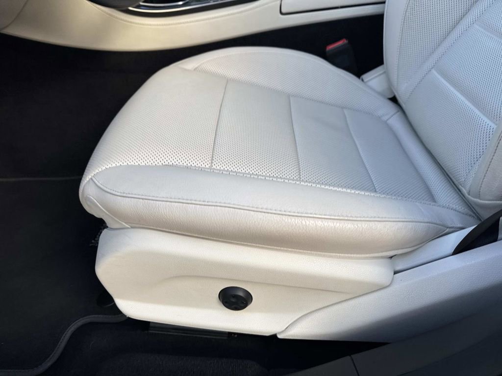 Used 2021 Mercedes-Benz E 350 E 350 image 18