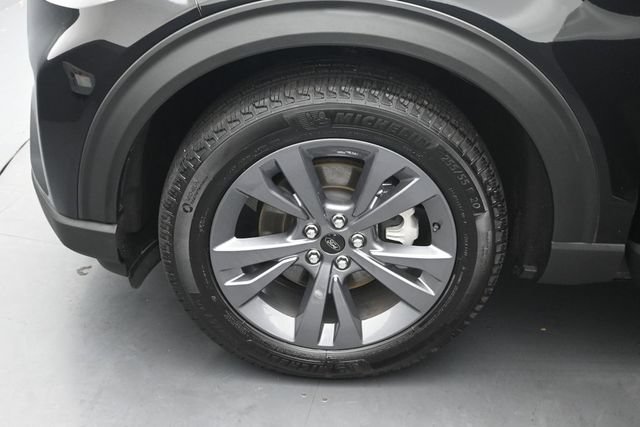 Certified 2025 Ford Explorer Active w/ Active Comfort Package AWD/4WD image 36