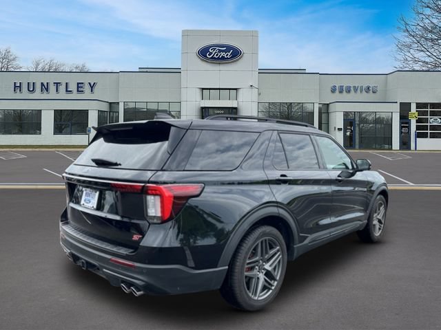 Certified 2025 Ford Explorer ST w/ Sun And Sound Package AWD/4WD image 4