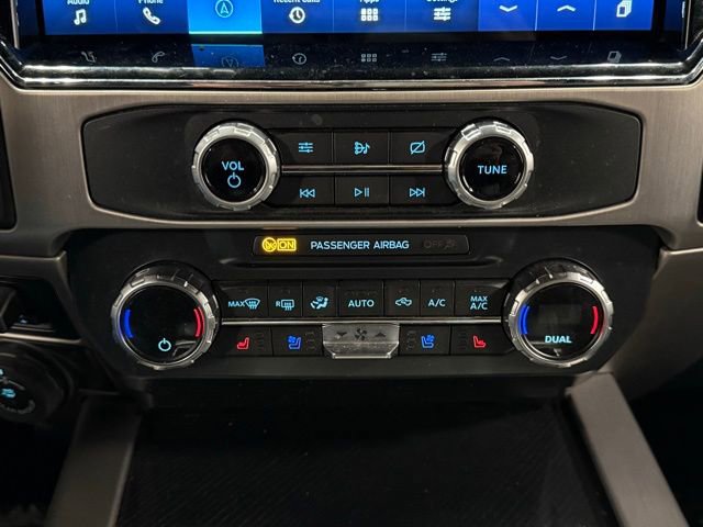 Certified 2022 Ford F350 Platinum w/ FX4 Off-Road Package image 31