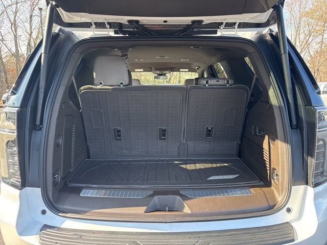 Used 2025 Chevrolet Tahoe Z71 w/ Comfort Package image 24
