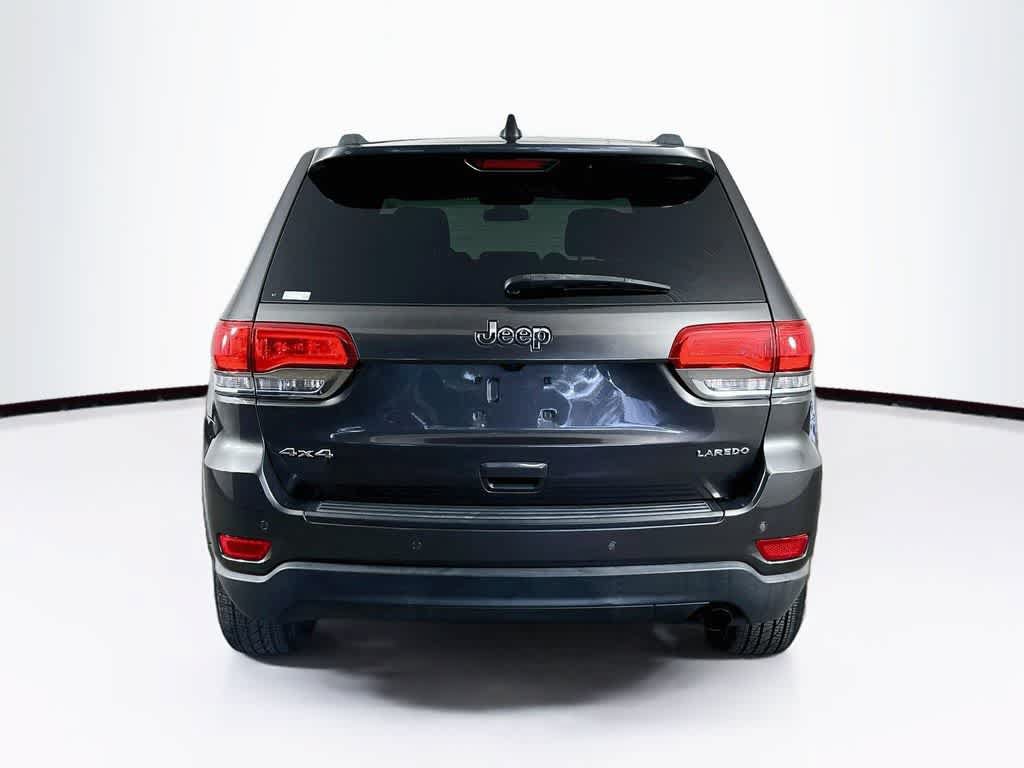 Used 2019 Jeep Grand Cherokee Laredo RWD image 5