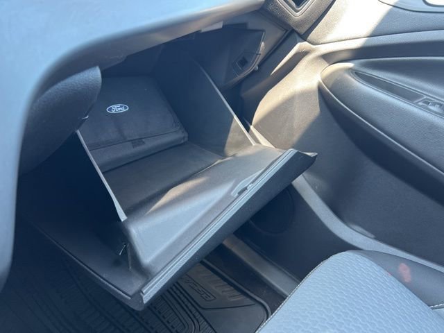 Certified 2017 Ford Escape SE w/ Equipment Group 201A image 19