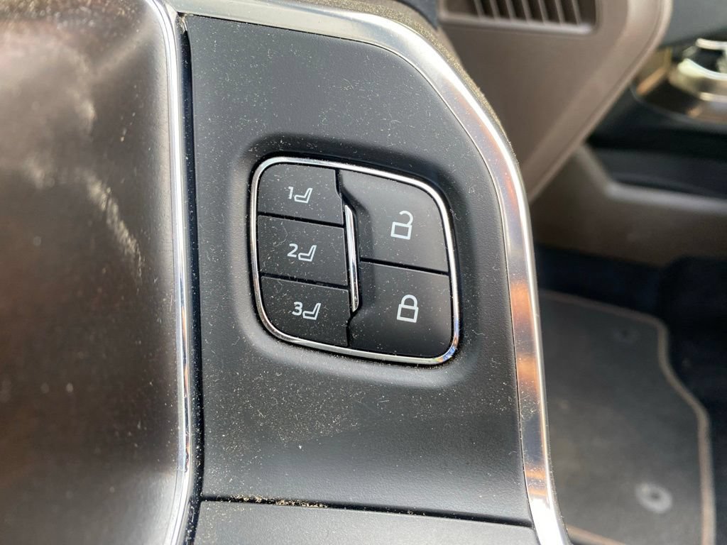 Certified 2025 Ford F150 King Ranch AWD/4WD image 14