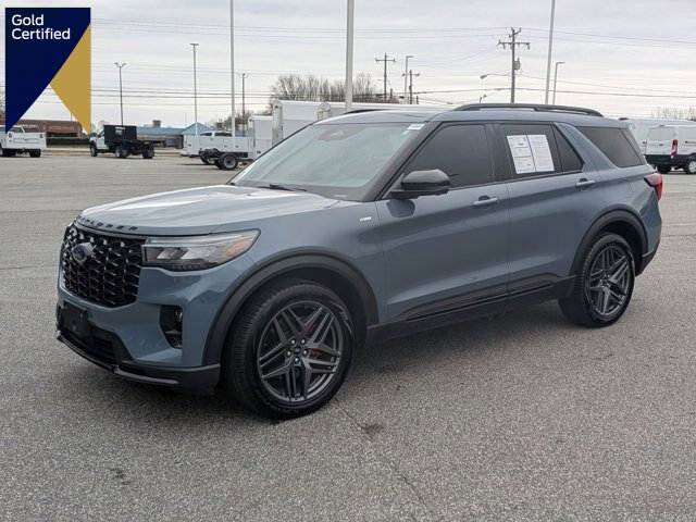 Certified 2025 Ford Explorer ST-Line w/ Premium Package image 1