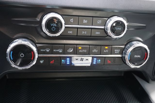 Certified 2024 Ford F450 Limited w/ FX4 Off-Road Package AWD/4WD image 43