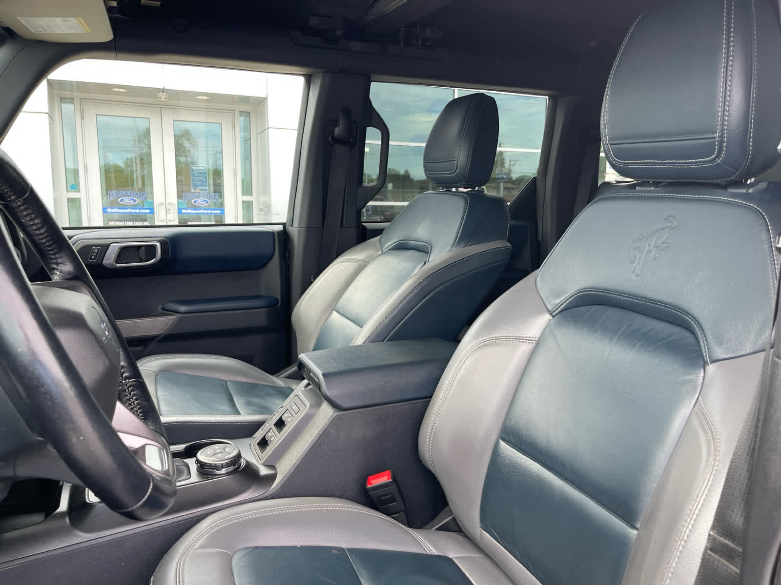 Certified 2023 Ford Bronco Outer Banks w/ Sasquatch Package AWD/4WD image 10