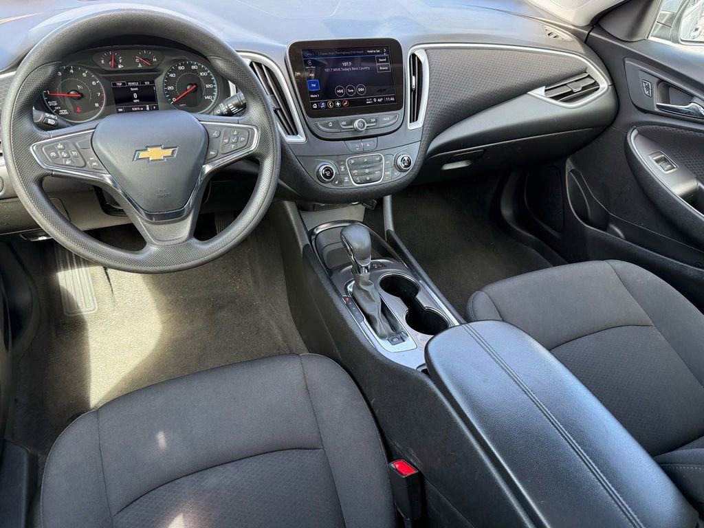 Used 2024 Chevrolet Malibu LT image 14