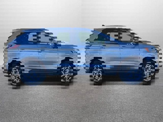 Certified 2024 Ford Edge SEL image 2