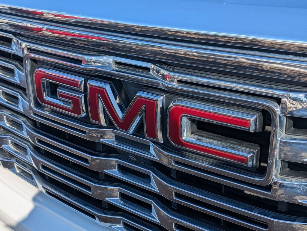 Used 2022 GMC Sierra 1500 Denali w/ Denali Reserve Package image 13