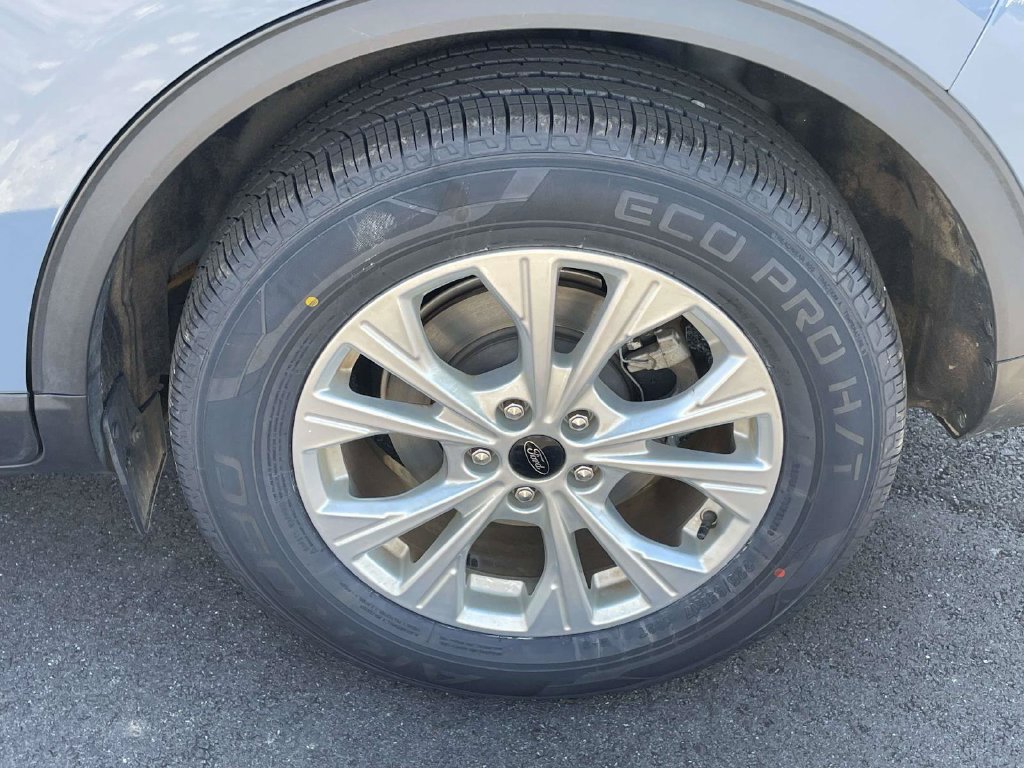 Certified 2024 Ford Escape Active FWD image 9