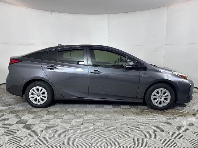 Used 2019 Toyota Prius image 2