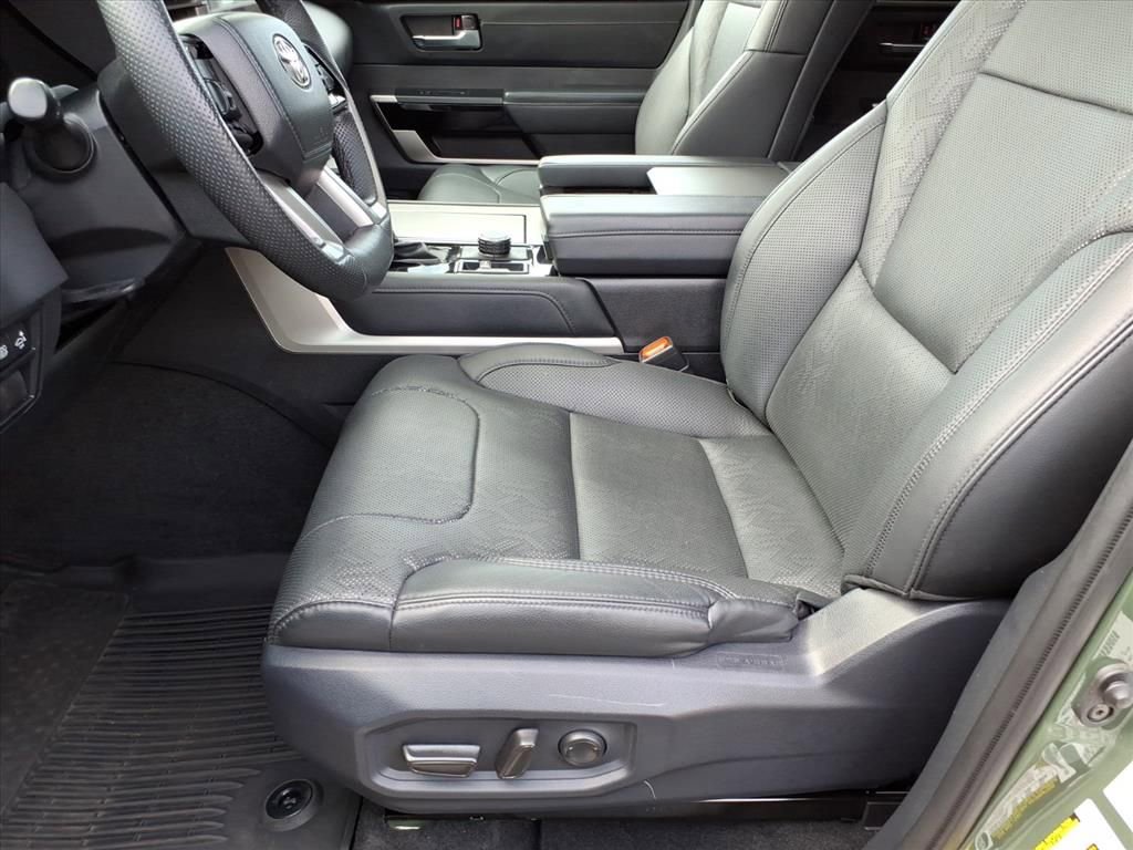 Used 2023 Toyota Sequoia Limited w/ TRD Off-Road Package AWD/4WD image 19