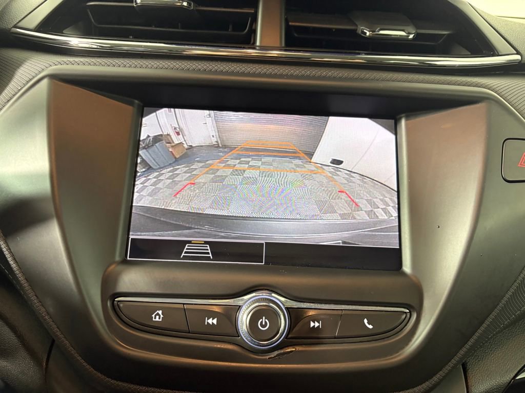 Used 2023 Chevrolet TrailBlazer LS image 18