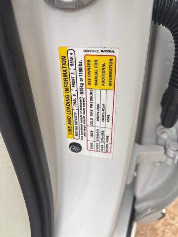 Used 2023 Volvo XC90 T8 Plus w/ Protection Package Premier image 14