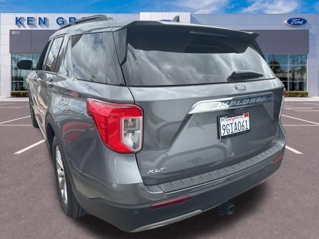 Certified 2023 Ford Explorer XLT w/ Equipment Group 202A RWD image 7