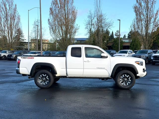 Used 2022 Toyota Tacoma TRD Off-Road w/ TRD Premium Off Road Package image 3