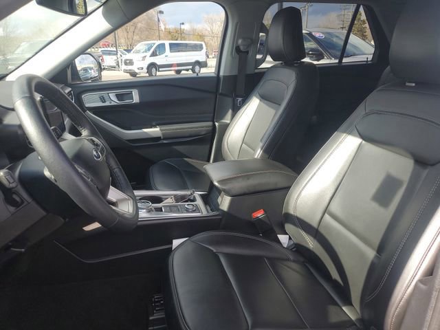 Certified 2024 Ford Explorer XLT w/ Equipment Group 202A image 14