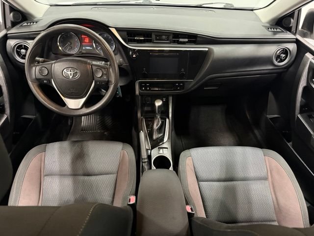 Used 2019 Toyota Corolla LE FWD image 32
