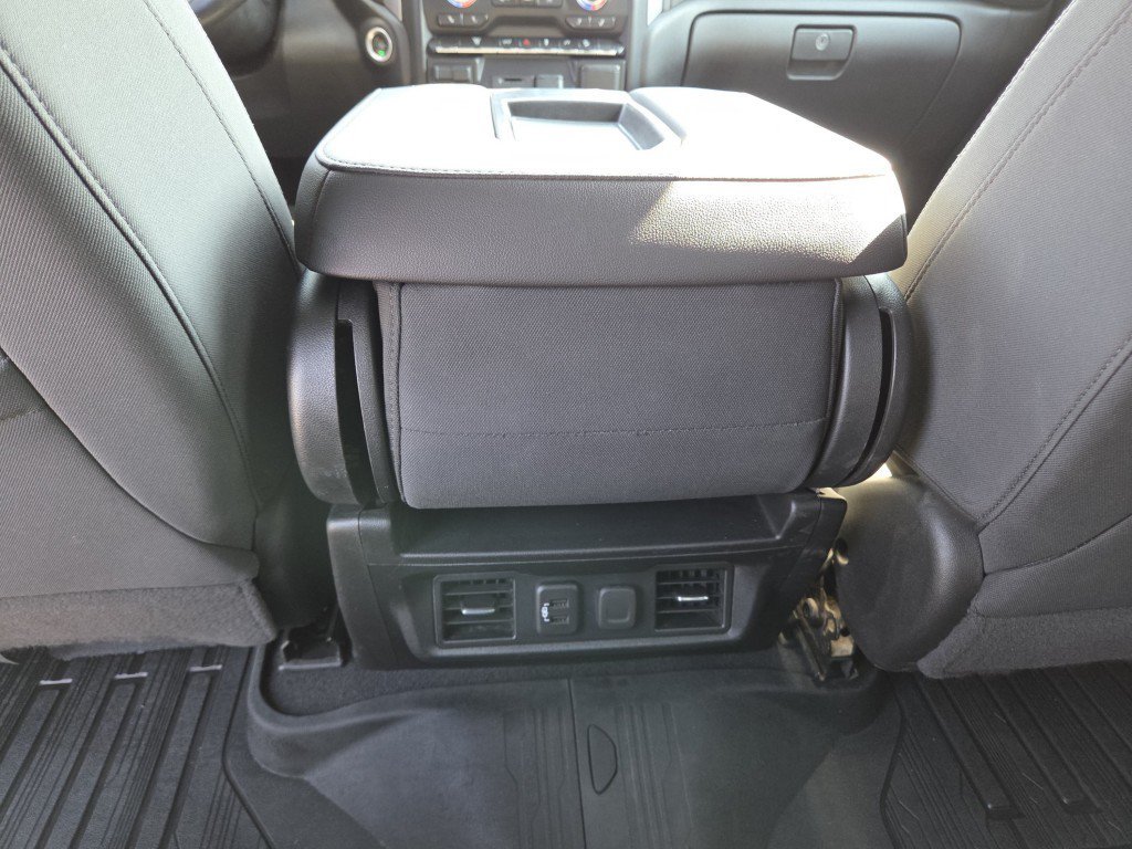 Used 2020 GMC Sierra 3500 SLE w/ SLE Value Package AWD/4WD image 30