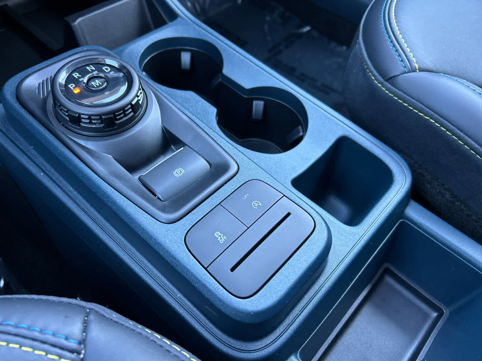 Certified 2025 Ford Maverick Lobo image 43