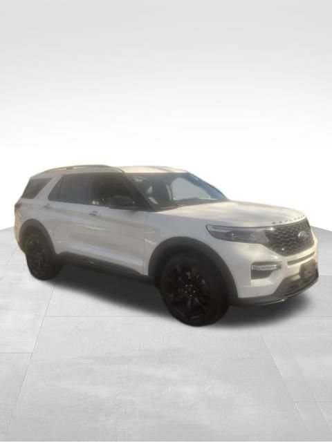 Certified 2023 Ford Explorer ST w/ Equipment Group 401A AWD/4WD image 7