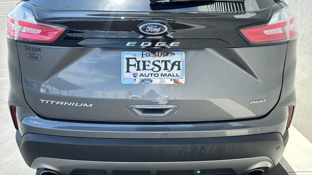 Certified 2024 Ford Edge Titanium w/ Equipment Group 301A AWD/4WD image 7