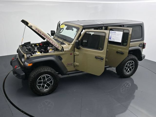 Used 2025 Jeep Wrangler Unlimited Rubicon w/ Safety Group AWD/4WD image 37