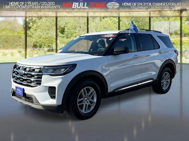 Certified 2025 Ford Explorer Active AWD/4WD image 1