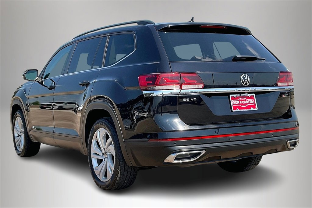 Used 2021 Volkswagen Atlas SE image 2