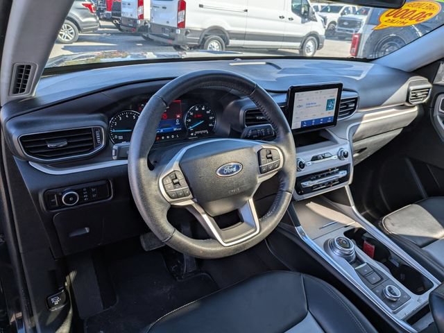 Certified 2023 Ford Explorer XLT w/ Equipment Group 202A AWD/4WD image 7