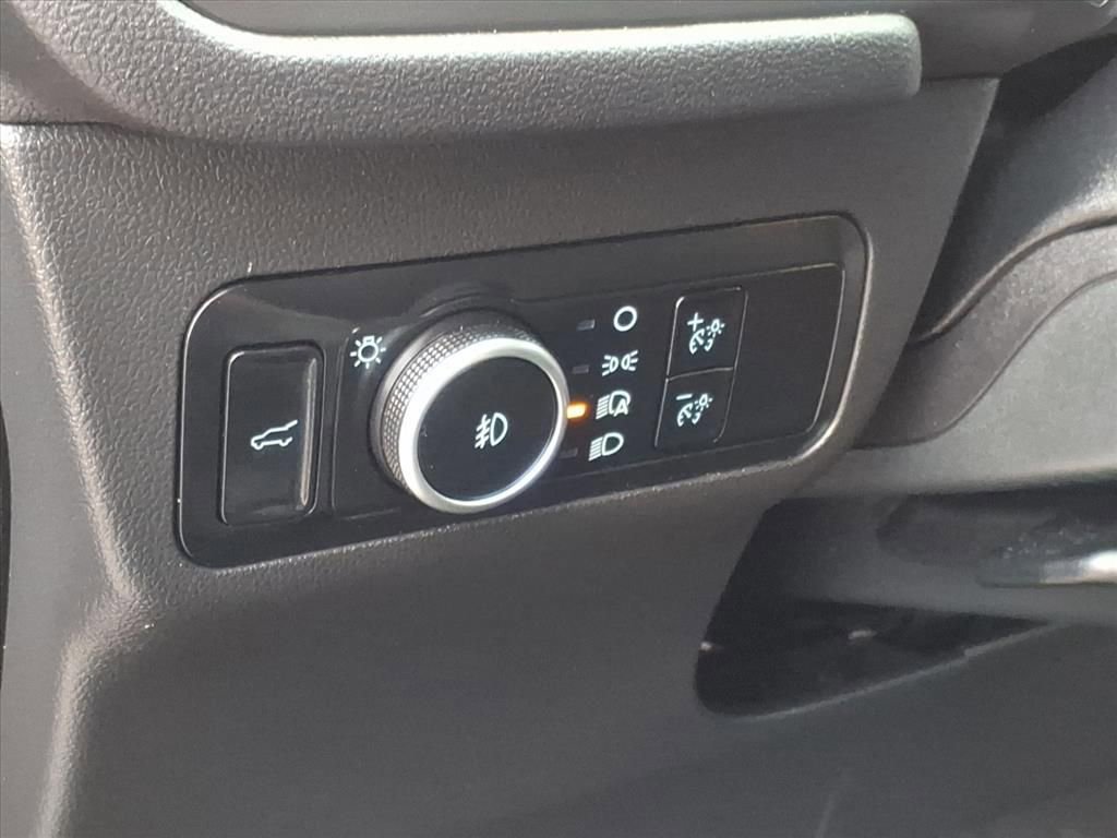 Certified 2023 Ford Escape Platinum image 19