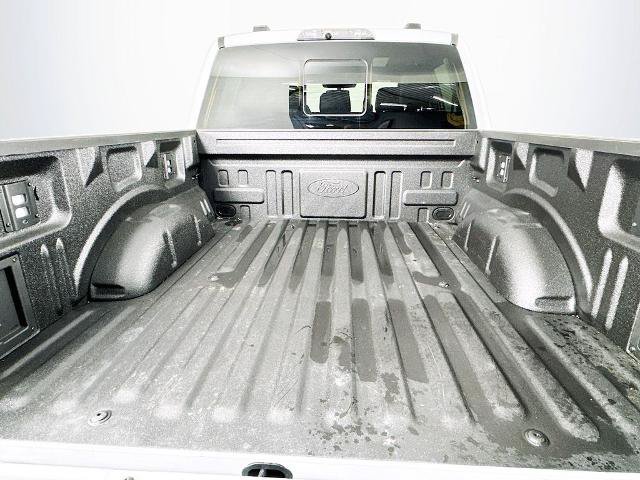 Certified 2025 Ford F150 Raptor w/ Equipment Group 803A Raptor R AWD/4WD image 27