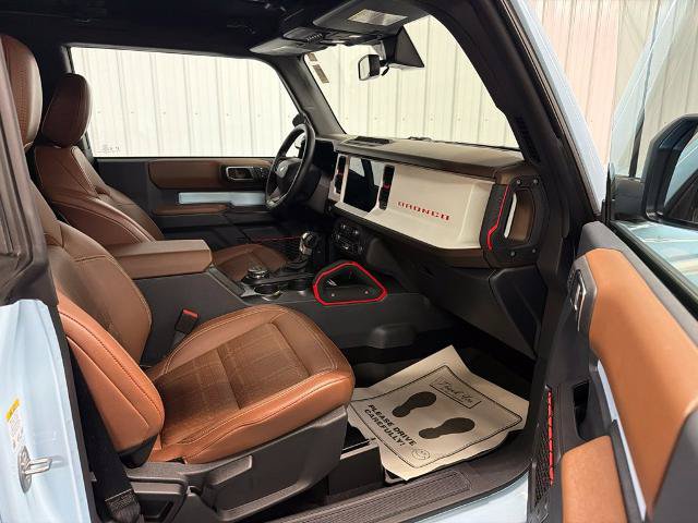 Certified 2024 Ford Bronco Heritage Edition AWD/4WD image 16